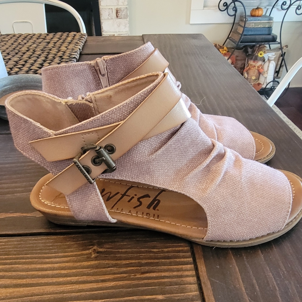 Women's Sandals